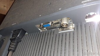 Analógový LCD TV - 3