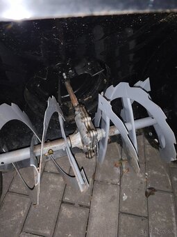 Zánovná snehová fréza - 3