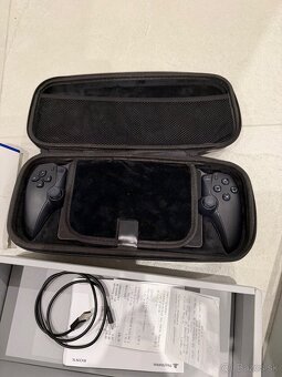 Playstation Portal - 3