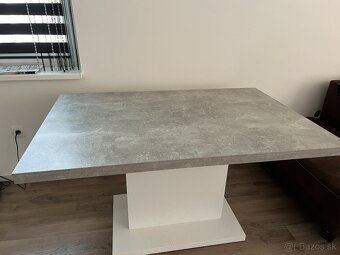 Stol jedálenský stol - 3