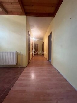 EXKLUZÍVNE PREDAJ: RD Divín; pozemok 593 m2; 125.000 € - 3