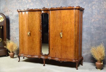 STAROŽITNÁ SKRIŇA - 3