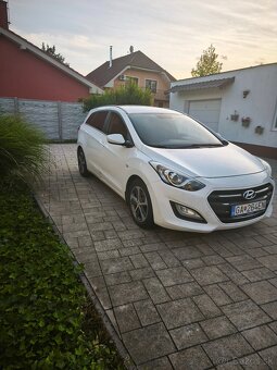 Hyundai i30 CW - 3