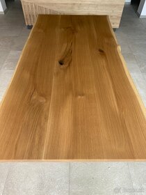 Jedálensky stôl - masívne dubové drevo - 3
