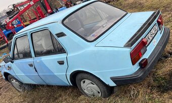 Skoda 120 - 3