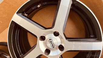 DOTZ CP5  Dark 7Jx17 ET15 4x108 stred 65,1 - 3