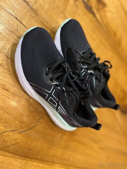 Bezecke topanky asics ziruss 8 - 3
