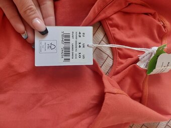 Šaty × XL 5€/ks - 3