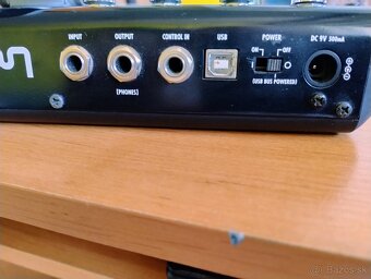 Predám gitarový multi efekt Zoom G2.1Nu - 3