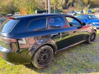 Predám Alfa Romeo 159 - 3