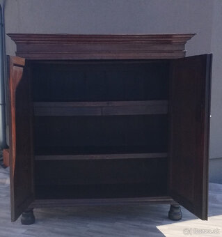 Skriňa starožitná dubová. - 3