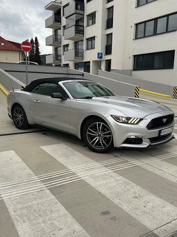 Ford Mustang cabrio 2.3 Ecoboost Automat,Kamera,Nové pneu - 3