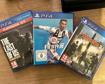 Predám PlayStation 4 Slim 500GB – málo používaná - 3