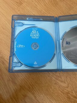 Alenka v říši divů: Za zrcadlem – Blu-ray 3D + 2D – Bez škra - 3