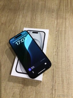 Iphone 15  128GB - 3