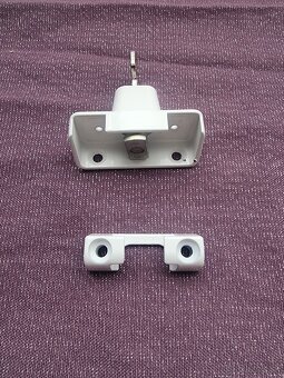 Prídavný zámok Siegenia - 3