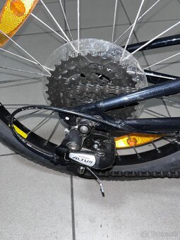 Spezialized jett 20 - 3