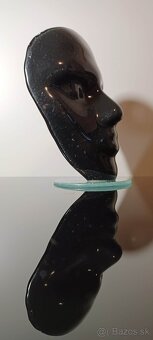 Zaujímavá sklenená plastika tvár - 3