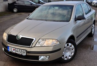 Škoda Octavia 1.6 Ambiente - 3