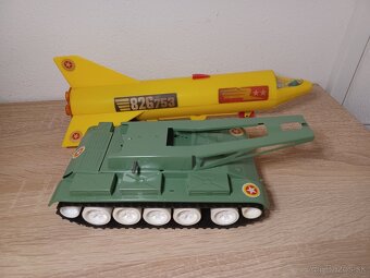Tank ites raketonosic - 3
