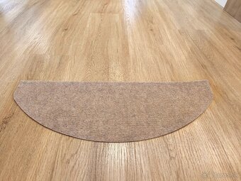 Protišmykové koberčeky na schody - 3