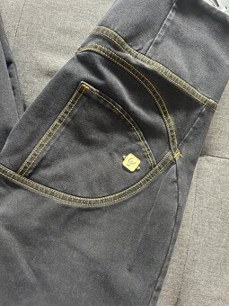 Freddy original Xs - 3