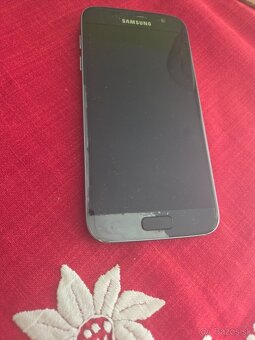 Samsung S7 čierny používaný plné funkčný trochu dole pri dis - 3