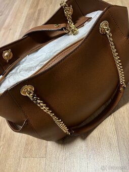Predám kabelku zn. Michael Kors - 3