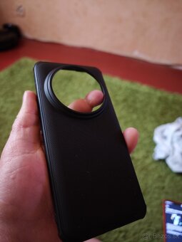 Predám Xiaomi 14 Ultra 16/512gb čierny + photography kit - 3