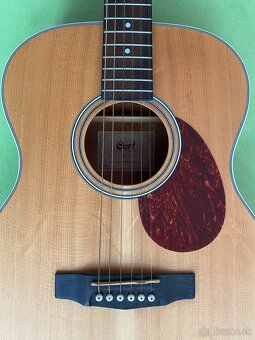 Akustická gitara CORT - 3