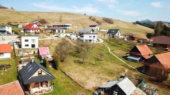 Predaj 2 stavebné pozemky 721 m² a 723 m² | Veličná - 3