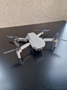 DJI Mavic MINI Fly More Combo - 3