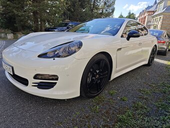 Porsche Panamera 4 - 3