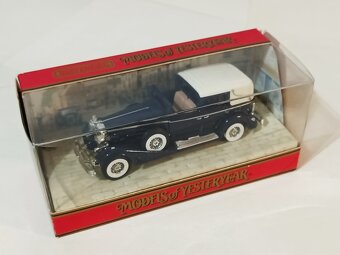 CADILLAC 452 - MATCHBOX /1933/ - 3