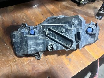 Led hmlové práve svetlo škoda octavia 4 - 3