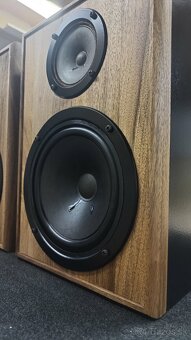 Tesla reproduktory - 3