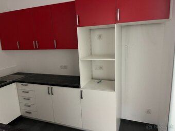 Kancelárska kuchynská linka - 3