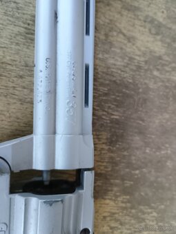 Predám CO2 pištoľ - 3