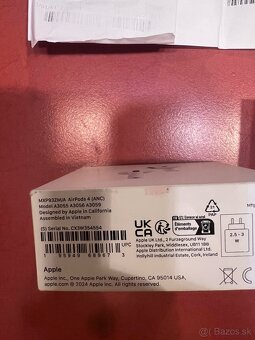 Apple AirPods 4 (ANC) ~ MXP93ZM/A - 3