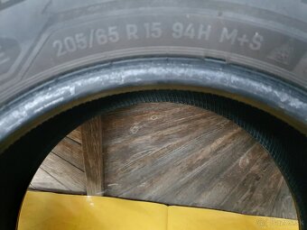 Predam pneu 205/65 R15 - 3