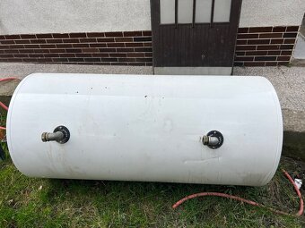 Elektrický bojler na vodu 200 L - 3