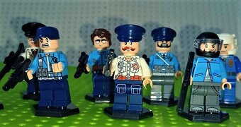 POLICIA sada figurok 12 ks - 3