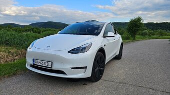 Tesla Model Y SUV 378kw Long Range 99 900km, dual motor 4x4 - 3