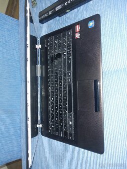 X52 AMD Phenom II. N620 2.8ghz,ram4gb hd500 wifi,bluethoot - 3