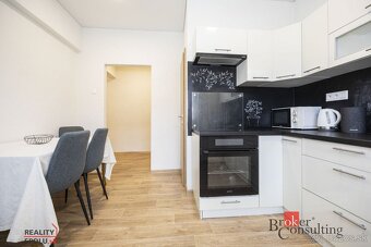 NA PRENÁJOM 2 izbový byt po rekonštrukcii, Zvolen - blízko c - 3