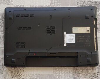 Šasi LENOVO Z575 - 3