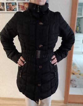 Dámska čierna zimná bunda v. L - TOP stav - 3