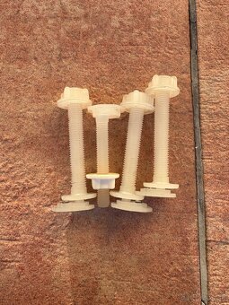 Predám 2 ks dosiek na WC - 3