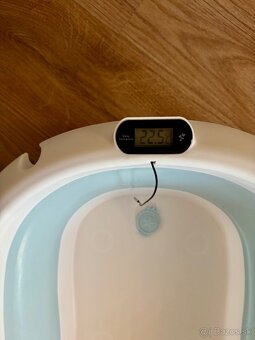 Skladacia vanička s teplomerom - 3