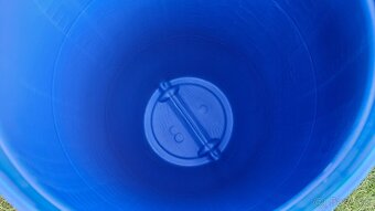 Plastove 220l sudy - 3